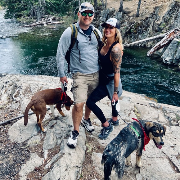 Meet your Posher, Melissa - Picture 7 of 16